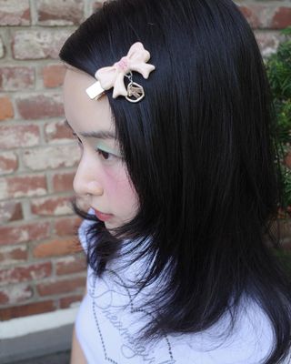 ヘアアクセサリー [Fakiii] SUGASCOOP Ribbon W/ kiii Hair-Clip ヘアアクセサリー [Fakiii] SUGASCOOP Bone W Ribbon Hair
